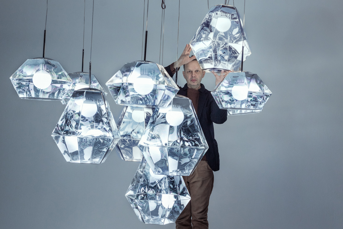 1542014574191690.jpg 2017_Tom_Dixon_Portrait_Cut.jpg