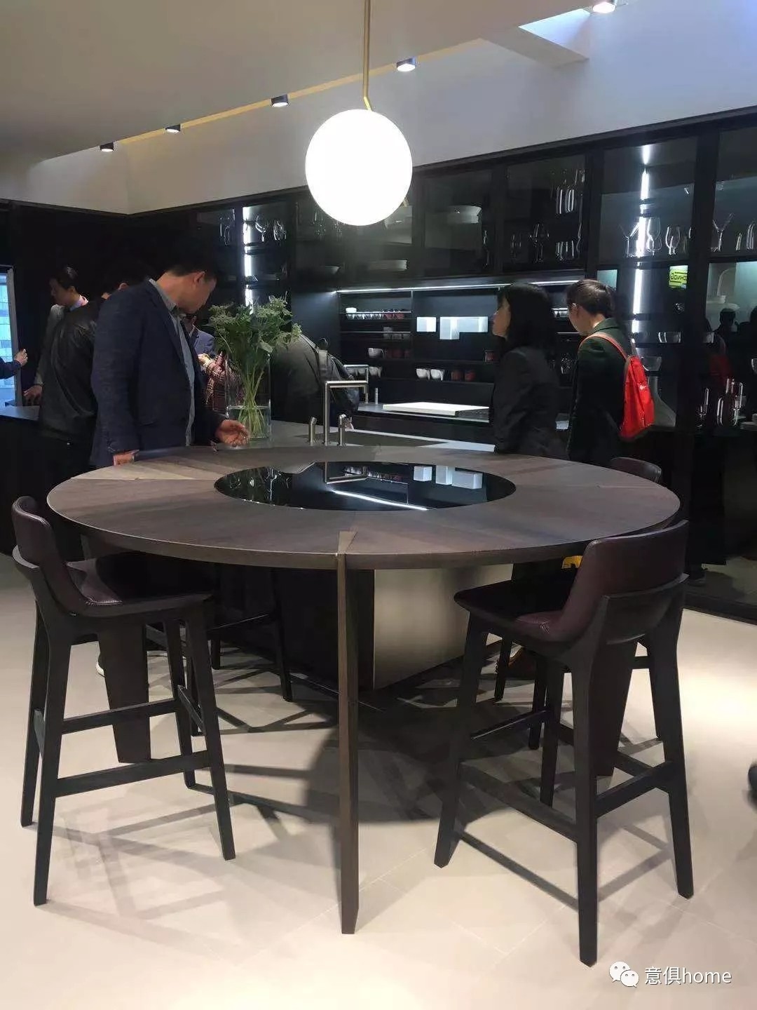 1543219657616101.jpg
