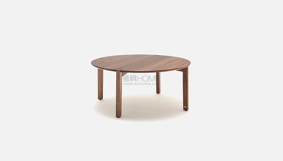 ROLF BENZ 948茶几