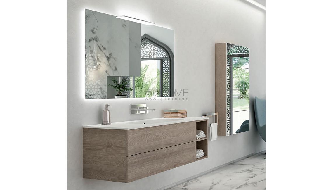 SPECCHIO RETROILLUMINATO E LAMPADA LIGHT镜子