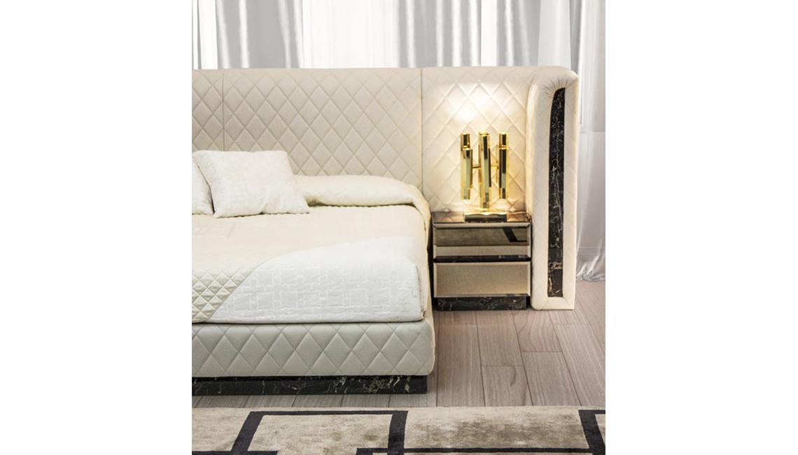ROYAL床头柜