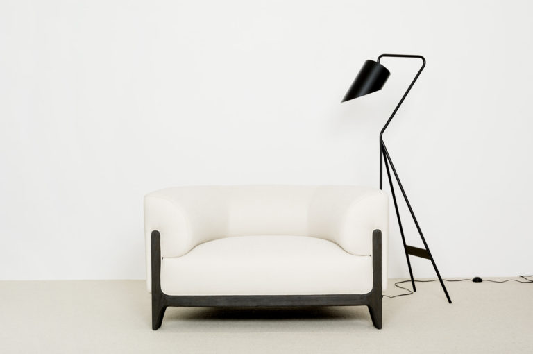 CHRISTOPHE DELCOURTBOB FAUTEUIL单人沙发