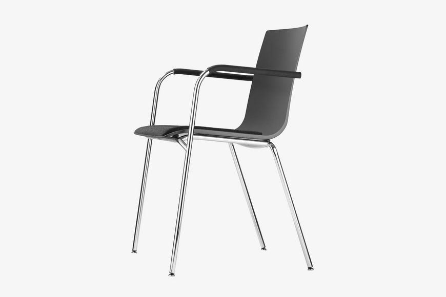 S 160 SPF CHAIR 休闲椅