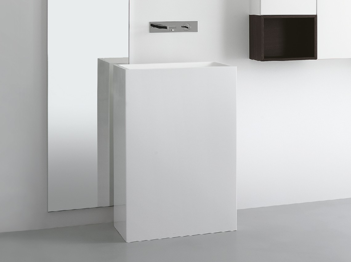 FREESTANDING-MINIMAL-台盆
